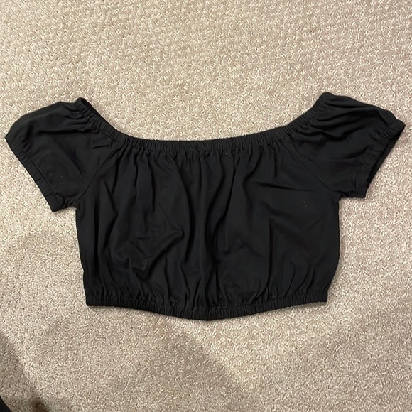 Wilfred Off the Shoulder Cropped Top - Picture 1 of 3